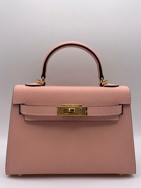 The Kinsley 19 - Peachy Pink
